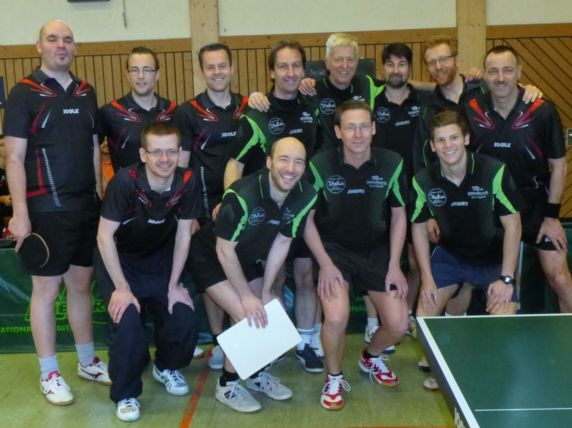Foto: TG Söllingen II und TTC Karlsruhe-Neureut II